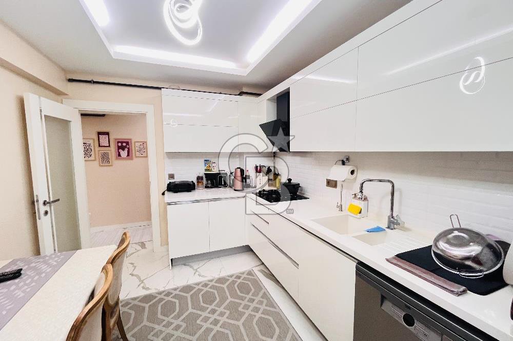 Buca Batı Çıkışı Site İçinde Geniş Kiracısız Satılık 3+1 Daire