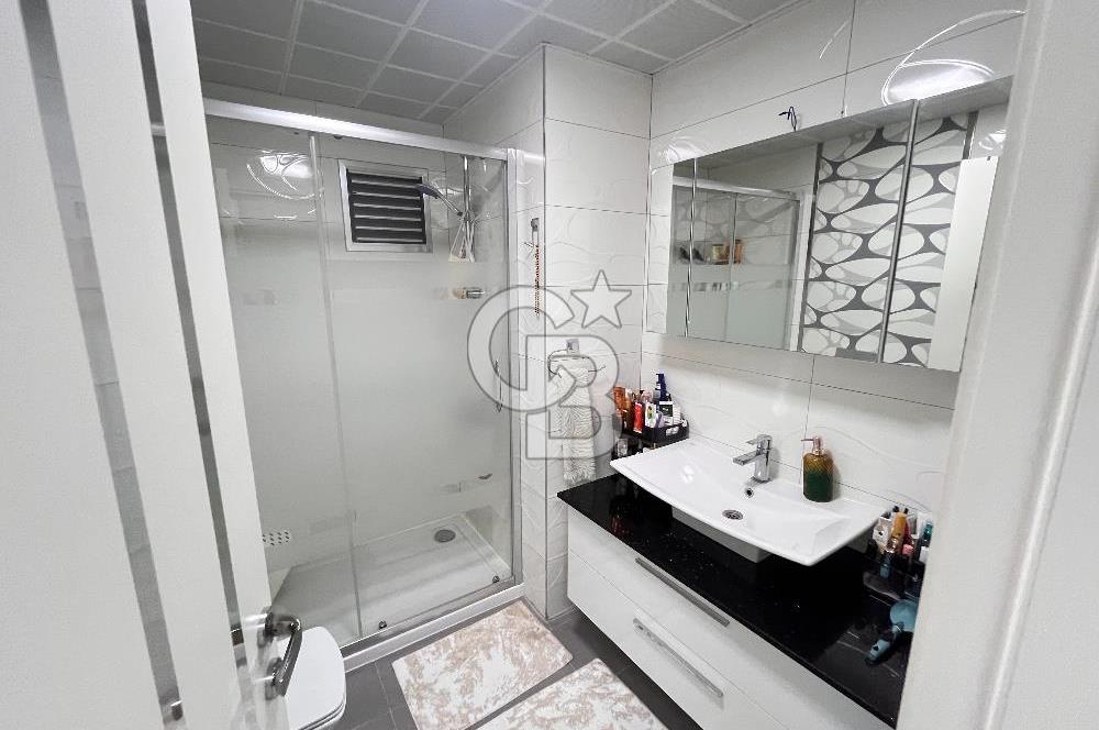Buca Batı Çıkışı Site İçinde Geniş Kiracısız Satılık 3+1 Daire