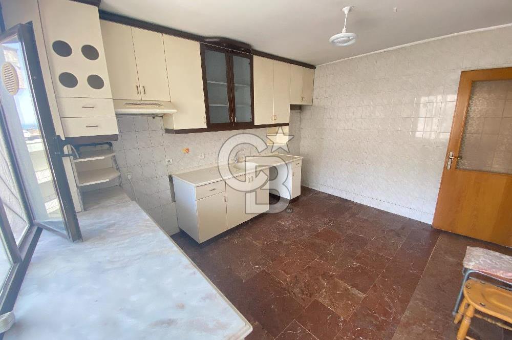 Göztepe Susuzdede Parkı yanı Deniz Manzaralı 4+1 Satılık Daire 