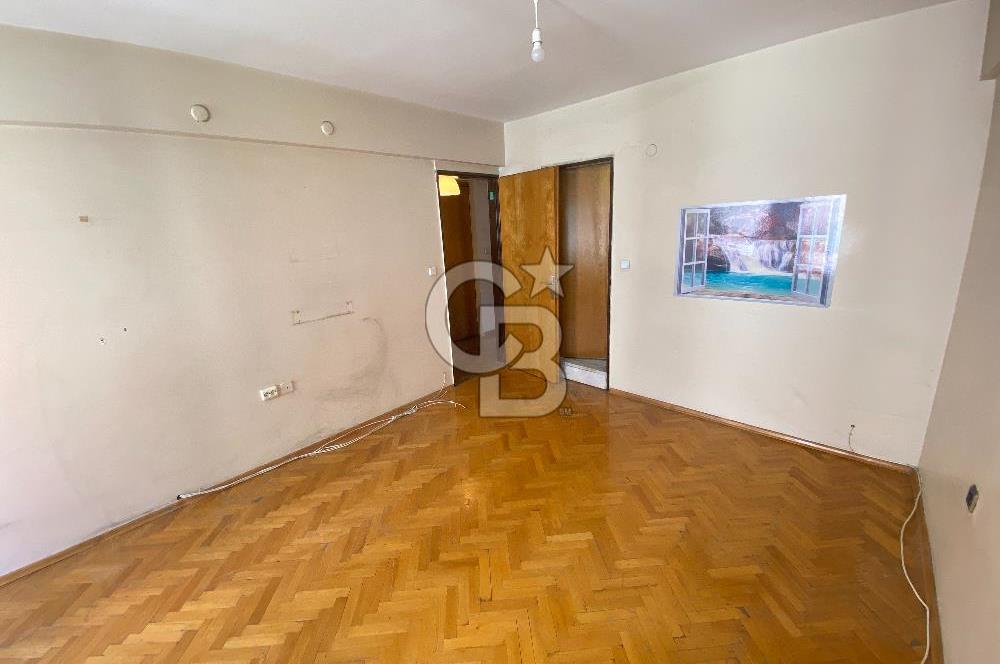 Göztepe Susuzdede Parkı yanı Deniz Manzaralı 4+1 Satılık Daire 