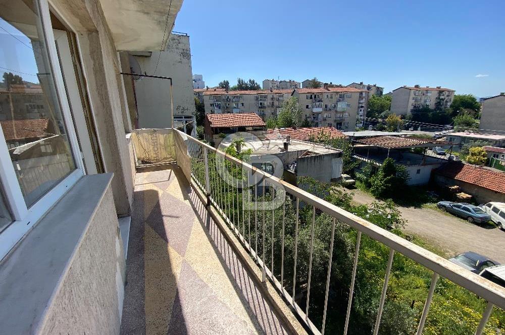 KARŞIYAKA CUMHURİYET MAH’DE 2+1 KİRALIK DAİRE 