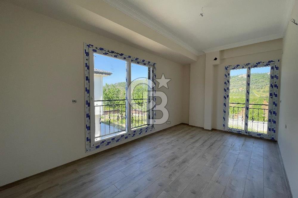 İzmir Seferihisar Kavakdere'de Site İçi Satılık 3+1 Sıfır Villa