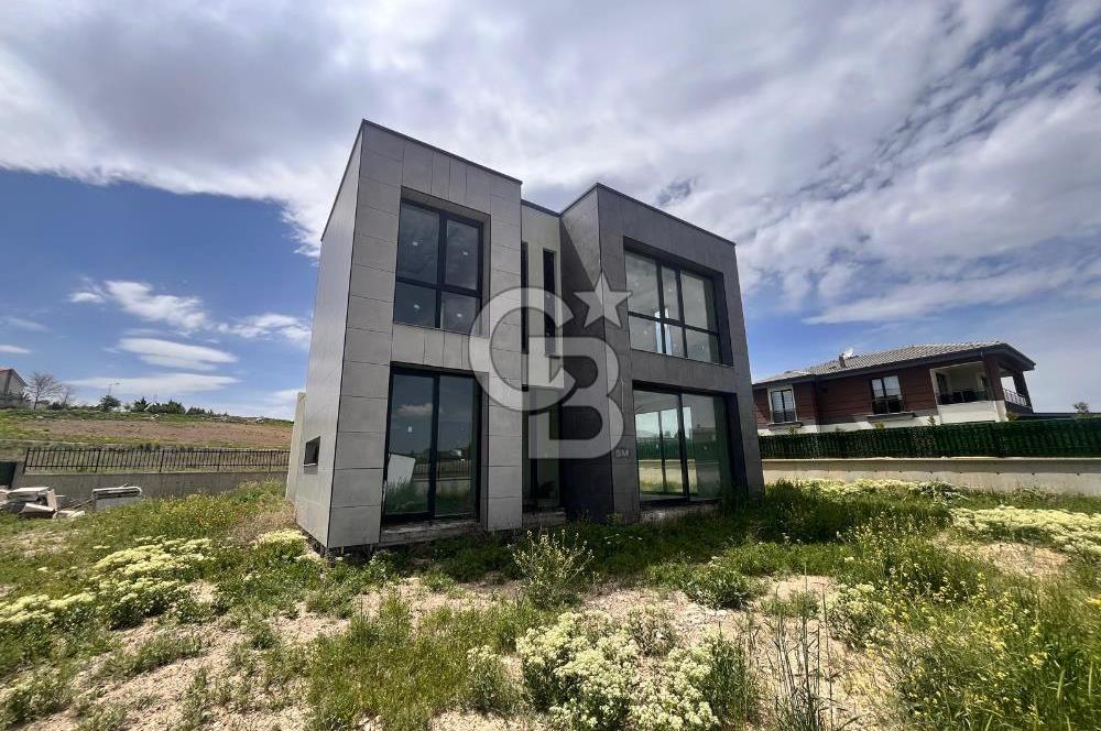 Cb Vizyon Tuğba ERKAL'dan Modern Mimari Natamam Müstakil Villa