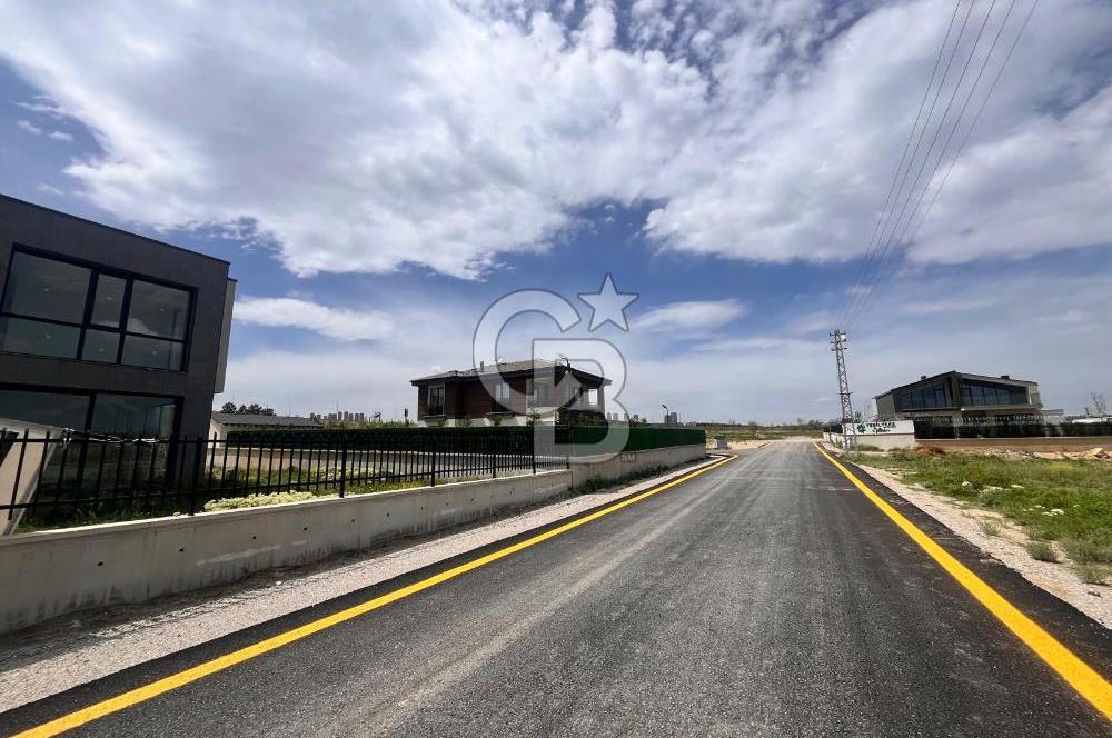 Cb Vizyon Tuğba ERKAL'dan Modern Mimari Natamam Müstakil Villa