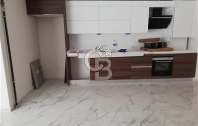 ACIBADEM  CADDESİNDE METROBÜSE YAKIN KİRALIK İŞYERİ