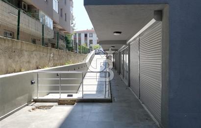 ACIBADEM  CADDESİNDE METROBÜSE YAKIN KİRALIK İŞYERİ