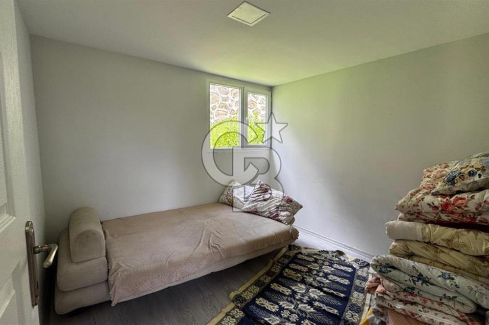 READY LIVING VINEYARD HOUSE IN THE VILLAGE FOR SALE + 837 M2 DEEDED LAND