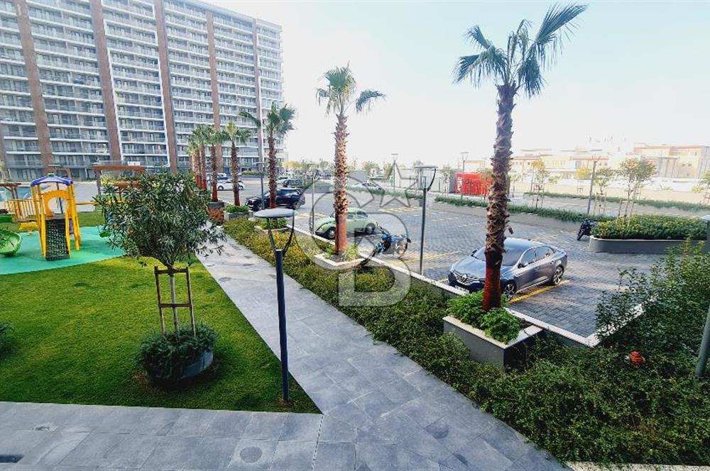 Manisa Meydan Sitesi Havuz Cephe Eşyalı Kiralık 1+1 Daire