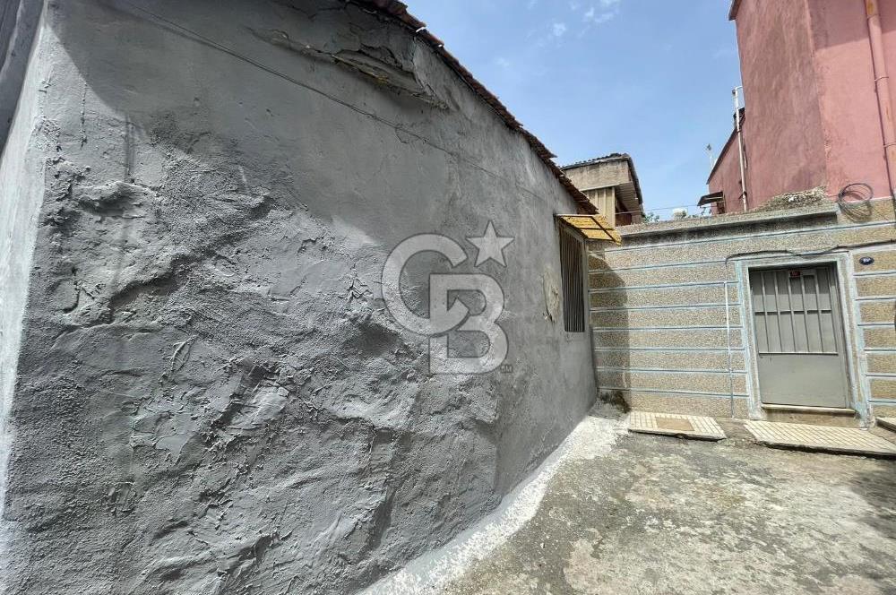 Konak Pazaryeri'nde 542 m2 Kat karşılığı Arsa