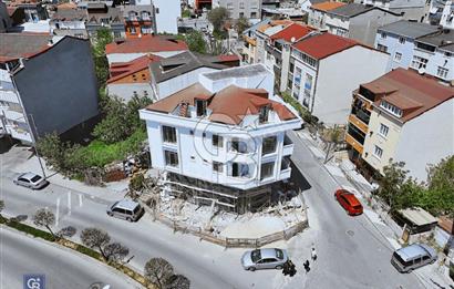 SATILIK ARNAVUTKÖY' DE CADDE CEPHELİ SIFIR BİNA