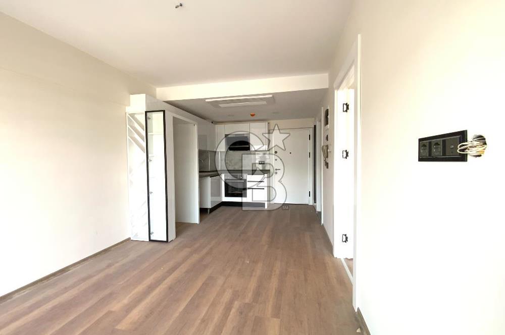 BORNOVA FORUM BÖLGESİ KİRALIK 1+1 DAİRE & OFİS