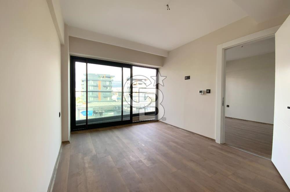 BORNOVA FORUM BÖLGESİ KİRALIK 1+1 DAİRE & OFİS