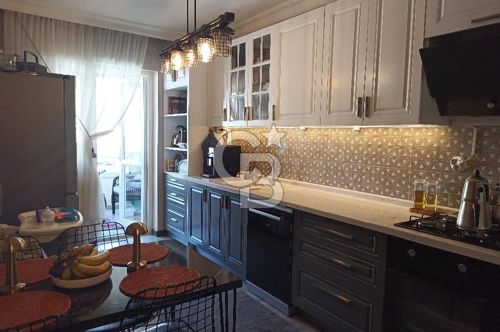 CEVİZLİDERE CADDESİNDE ARA KATTA MASRAFSIZ SATILIK 3+1 DAİRE