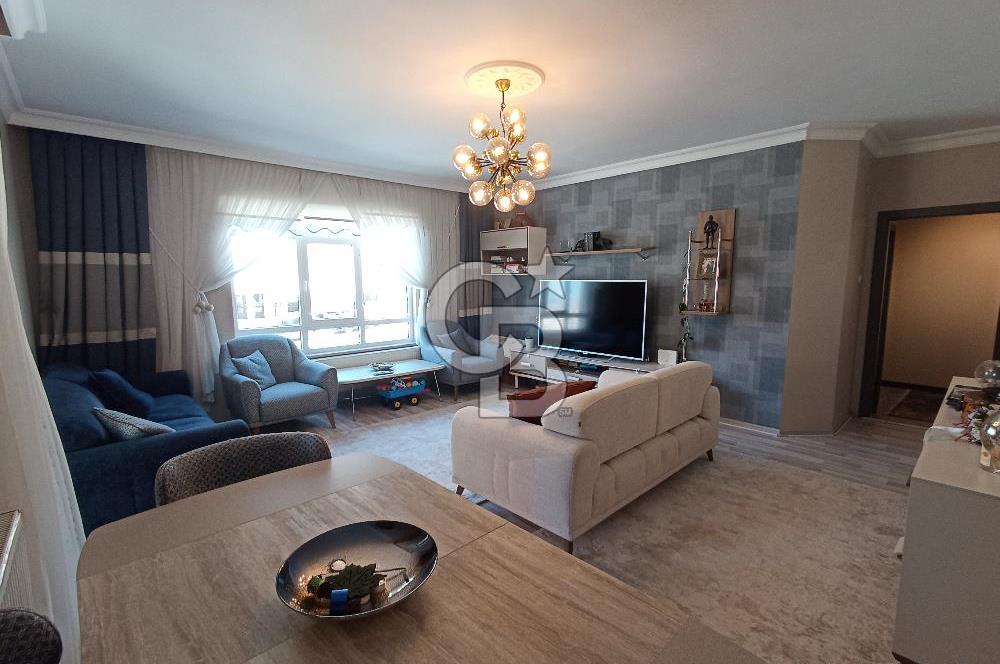 CEVİZLİDERE CADDESİNDE ARA KATTA MASRAFSIZ SATILIK 3+1 DAİRE