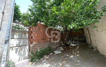Konak Pazaryeri'nde 542 m2 Kat karşılığı Arsa