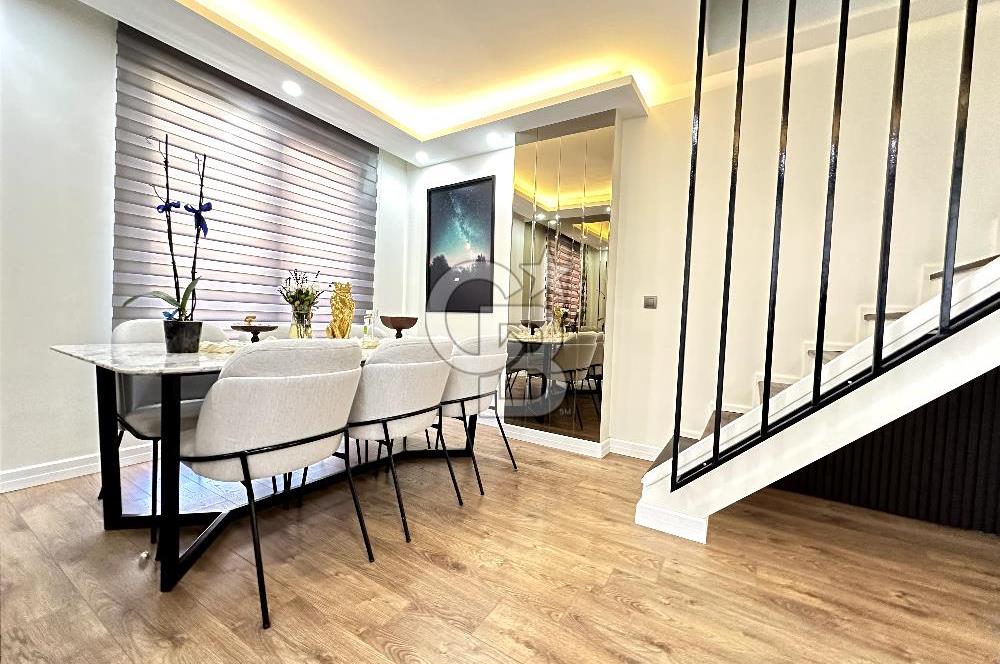 Sancaktepe İnönü Mah. Özel Mimarili 3+1 Çatı Dubleksi ve Teraslı Satılık Daire​​