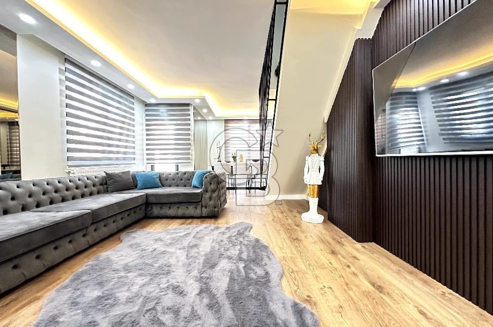 Sancaktepe İnönü Mah. Özel Mimarili 3+1 Çatı Dubleksi ve Teraslı Satılık Daire​​