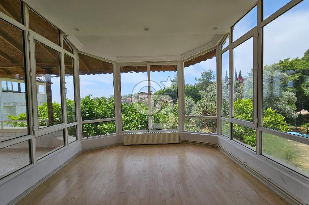 Mersin Mezitli Kuyuluk Çamlıca Mah.de Site İçi Satılık Villa