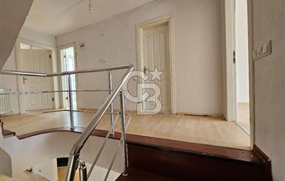 Mersin Mezitli Kuyuluk Çamlıca Mah.de Site İçi Satılık Villa