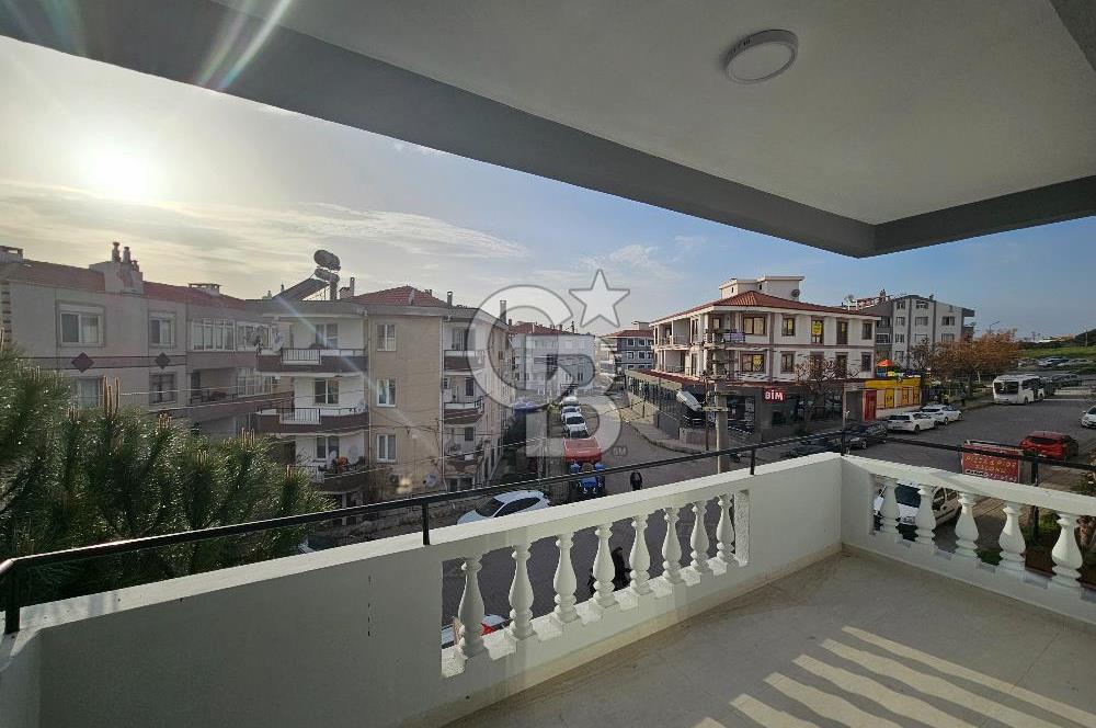 Ali Çetinkaya'da Ara Kat Ön Cephe Sıfırlanmış Satılık 2+1 Daire