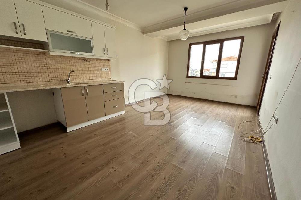 Yenifoça Site İçerisinde Kiralık 2+1 Daire