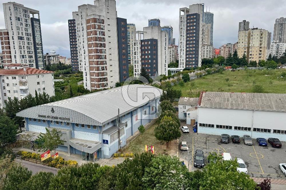 KÜÇÜKBAKKALKÖY’DE CADDE ÜZERİ GENÇ BİNADA 7. KATTA GENİŞ 2+1