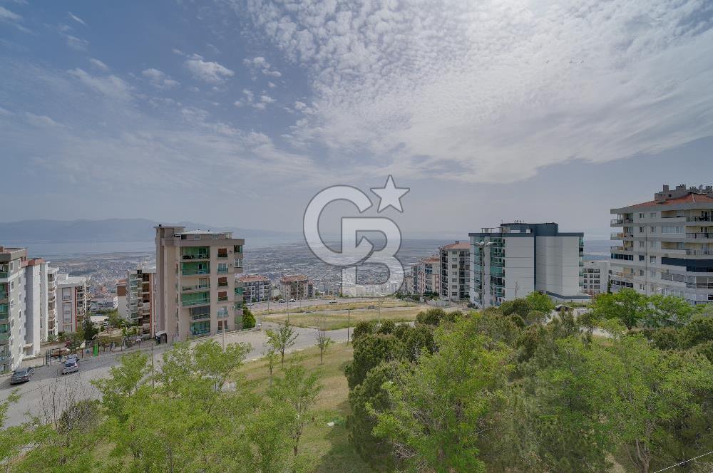 Çiğli Atatürk Mh. Site İçinde Satılık 2+1 Bakımlı Daire CB PH