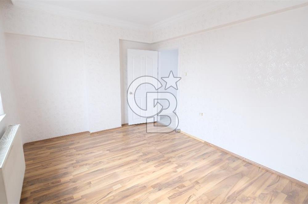 ALSANCAKTA GENİŞ ve AYDINLIK 3+1 SATILIK DAİRE - Kat Avantajlı!
