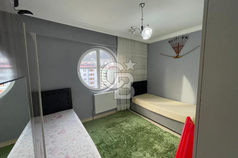 COLDWELL BANKER'DEN TEKEREKTE KENT YÜZBAŞI APT. SATILIK 3+1 