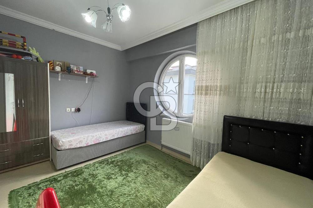 COLDWELL BANKER'DEN TEKEREKTE KENT YÜZBAŞI APT. SATILIK 3+1 