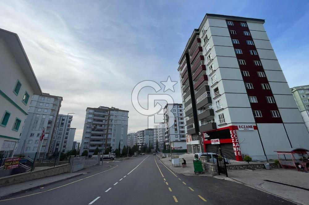 COLDWELL BANKER'DEN TEKEREKTE KENT YÜZBAŞI APT. SATILIK 3+1 