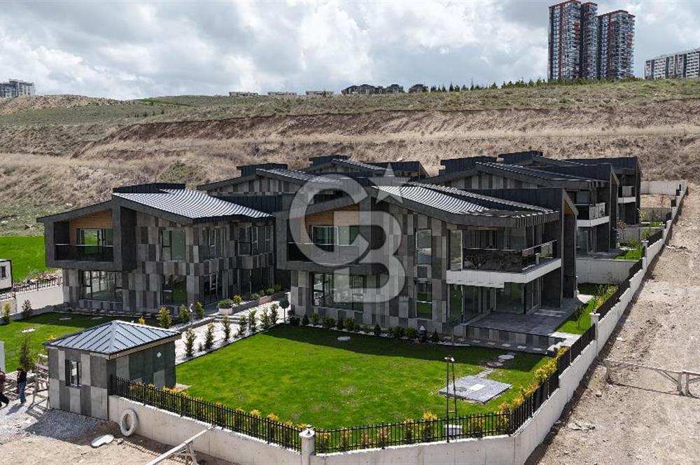 ÇAYYOLU ALACAATLI DA 7+1 NATAMAM SATILIK VİLLA