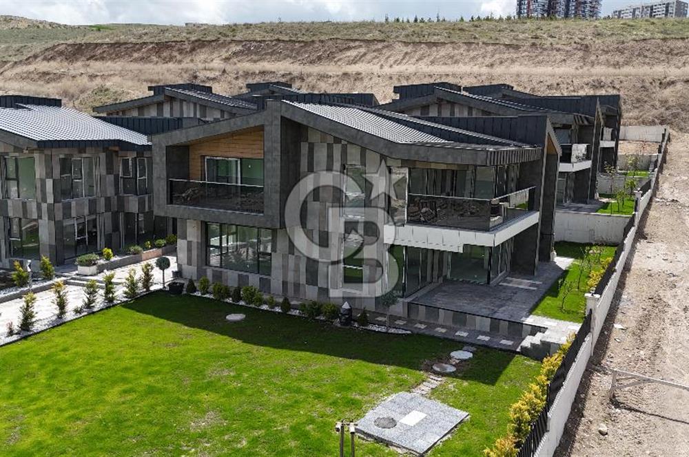 ÇAYYOLU ALACAATLI DA 7+1 NATAMAM SATILIK VİLLA