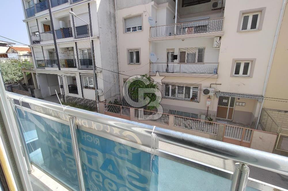 İZMİR ÇİĞLİ YENİMAHALLEDE 3+1+KİLER METROYA YAKIN SATILIK DAİRE