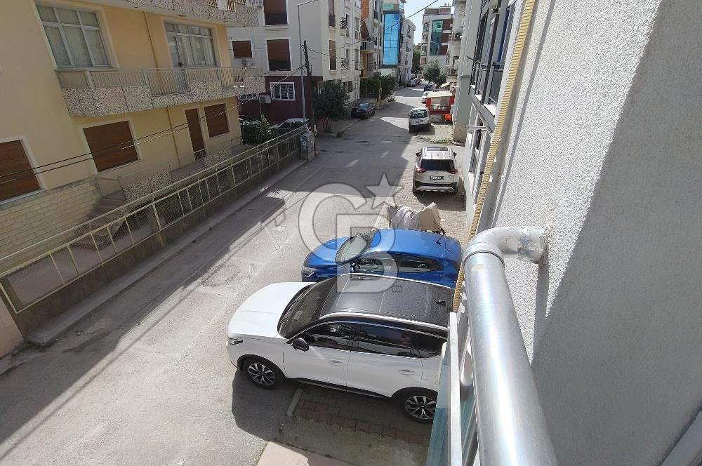 İZMİR ÇİĞLİ YENİMAHALLEDE 3+1+KİLER METROYA YAKIN SATILIK DAİRE