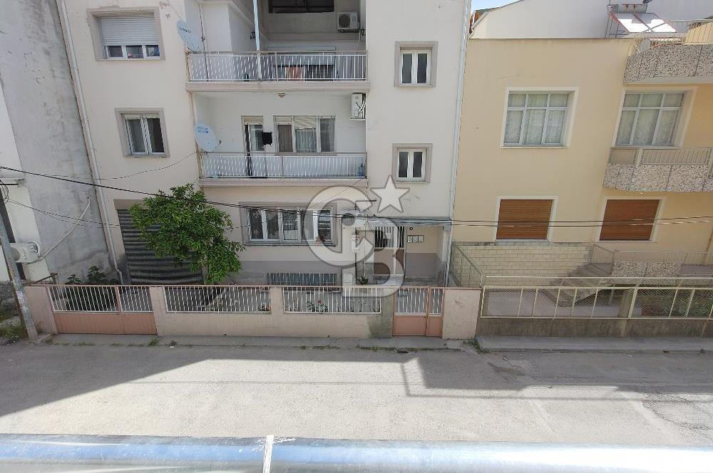 İZMİR ÇİĞLİ YENİMAHALLEDE 3+1+KİLER METROYA YAKIN SATILIK DAİRE