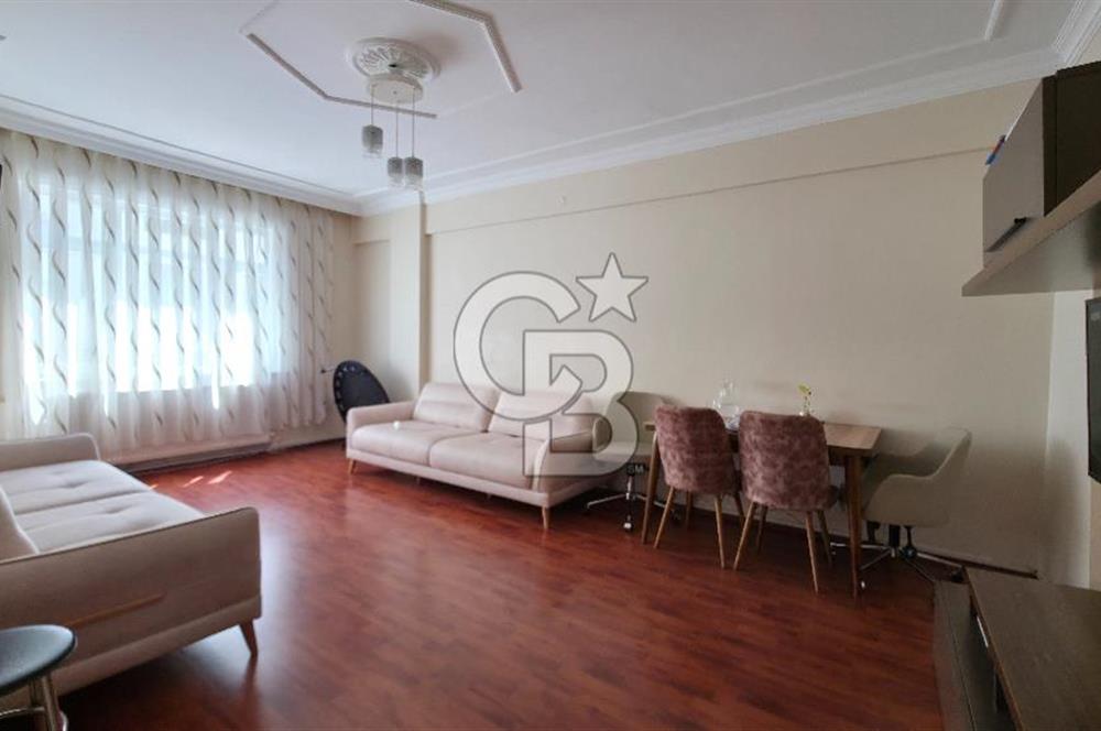 Rumeli Caddesinde 90m2, 1.kat 2+1, Balkonlu Satılık Daire