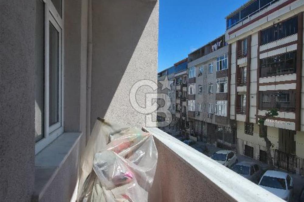 Rumeli Caddesinde 90m2, 1.kat 2+1, Balkonlu Satılık Daire