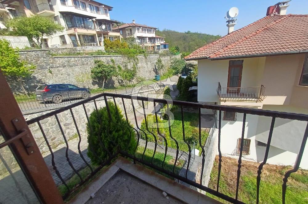 ORDU PERŞEMBE'DE DENİZ MANZARALI NATAMAM SATILIK VİLLA