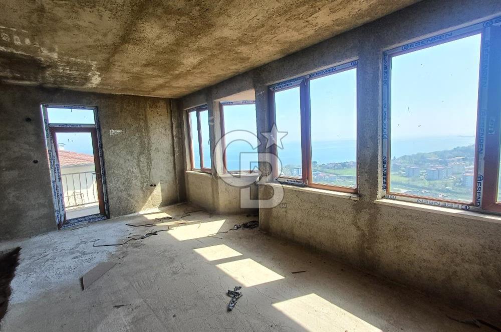 ORDU PERŞEMBE'DE DENİZ MANZARALI NATAMAM SATILIK VİLLA