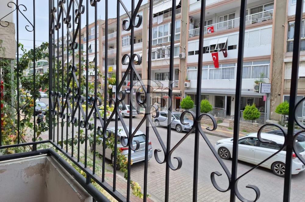 ATAKENT YALI MAHALLESİ MERKEZİ KONUM 6402SK CADDE ÜSTÜ BOŞ DAİRE