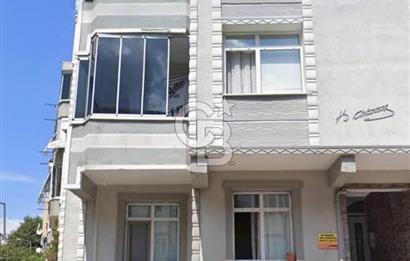 Karlıtepe Sokak'ta 2+1 Bahçe içerisinde Yüksek Giriş Daire