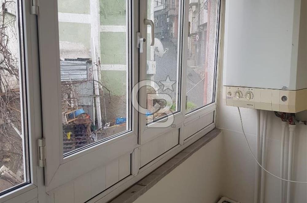 BEYOĞLU SURURİ'DE FERAH 2+1 DAİRE