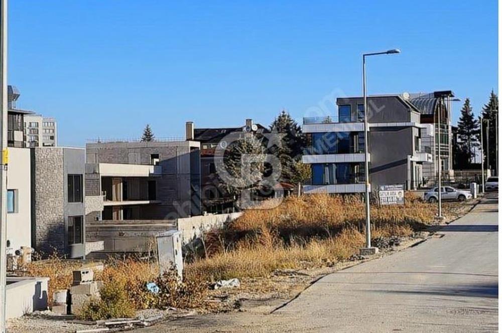 ÇANKAYA ALACAATLI'DA 600 m² SATILIK TİCARİ VİLLA BİNA ARSASI