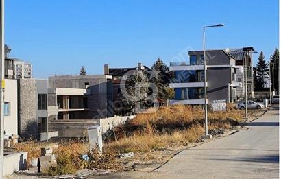 ÇANKAYA ALACAATLI'DA 600 m² SATILIK TİCARİ VİLLA BİNA ARSASI