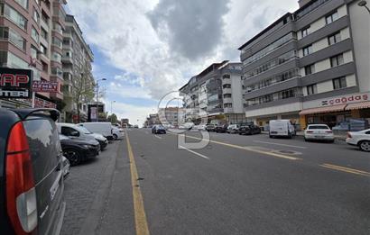 DİKMEN CADDESİ'NDE,EBEVEYN BANYOLU,AÇIK OTOPARKLI KİRALIK 3+1