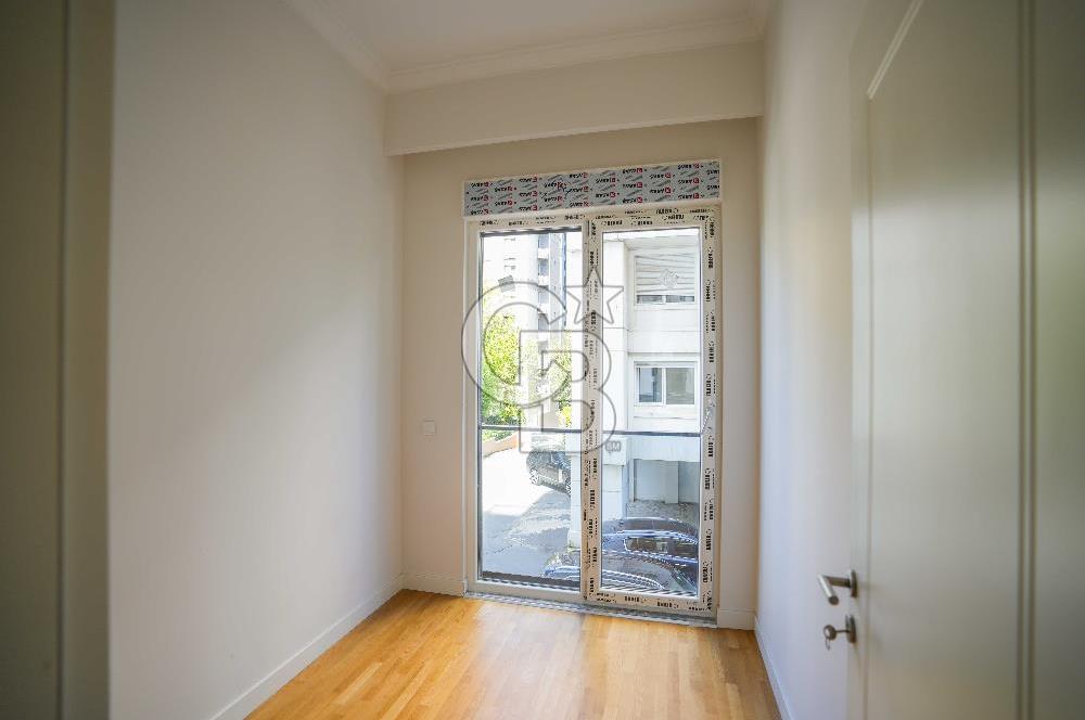 SUADİYE SAHİL PARSELİNDE HİÇ KULLANILMAMIŞ SATILIK 3+1 ARA KAT DAİRE