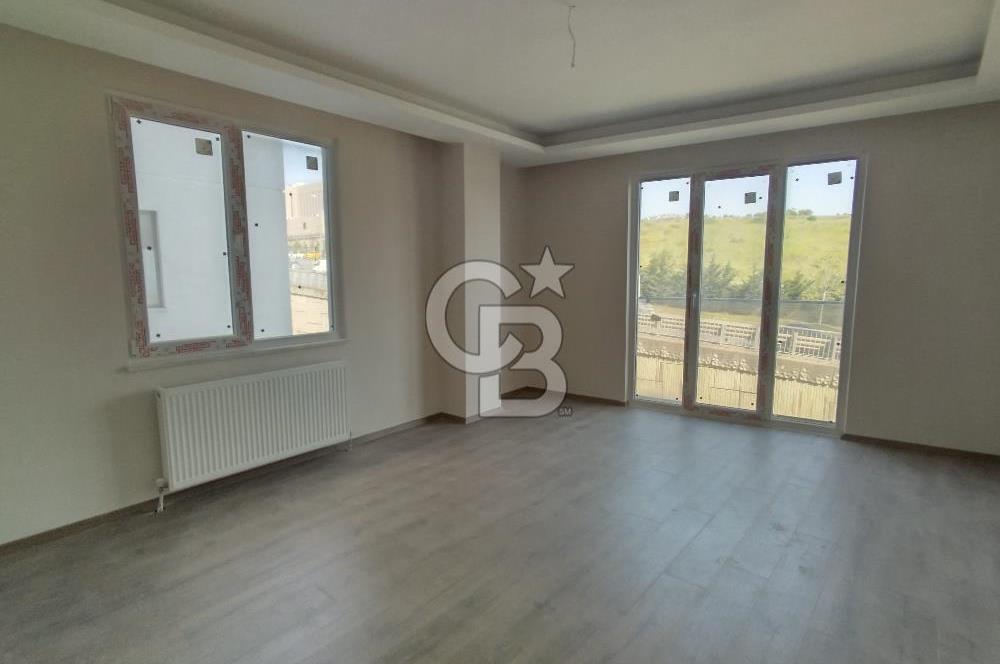 Maltepe,Aydınevler,sitede 3. kat,2+1