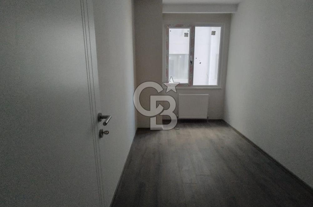 Maltepe,Aydınevler,sitede 3. kat,2+1