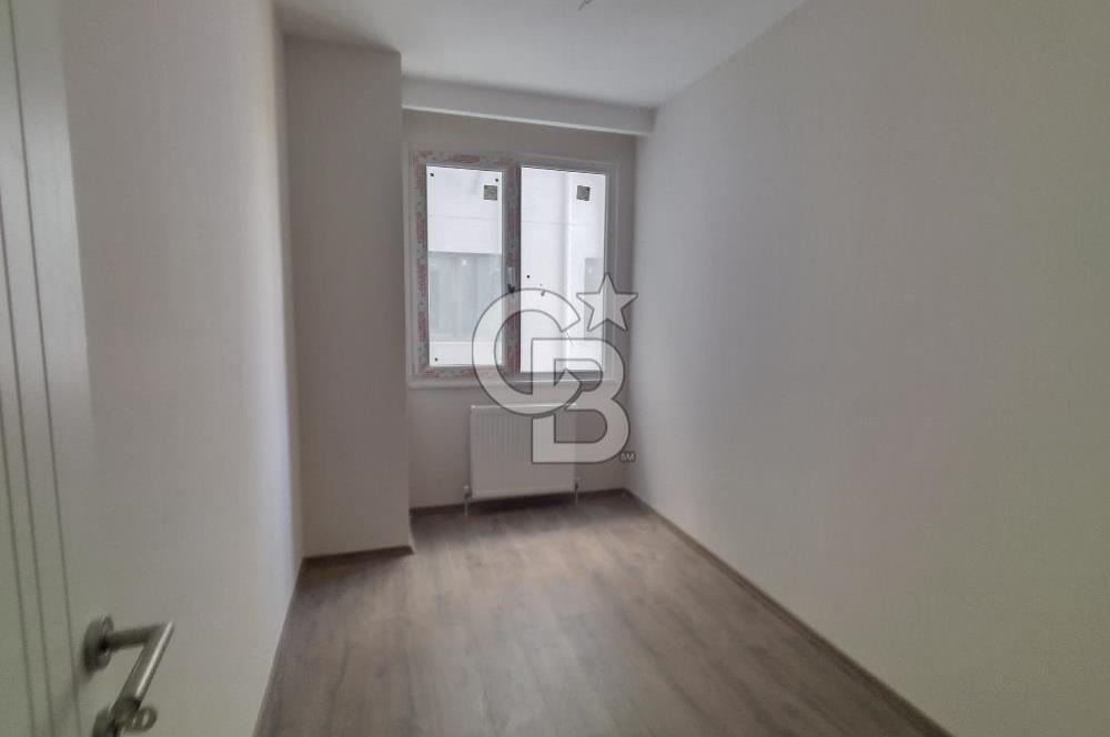 Maltepe,Aydınevler,sitede 3. kat,2+1